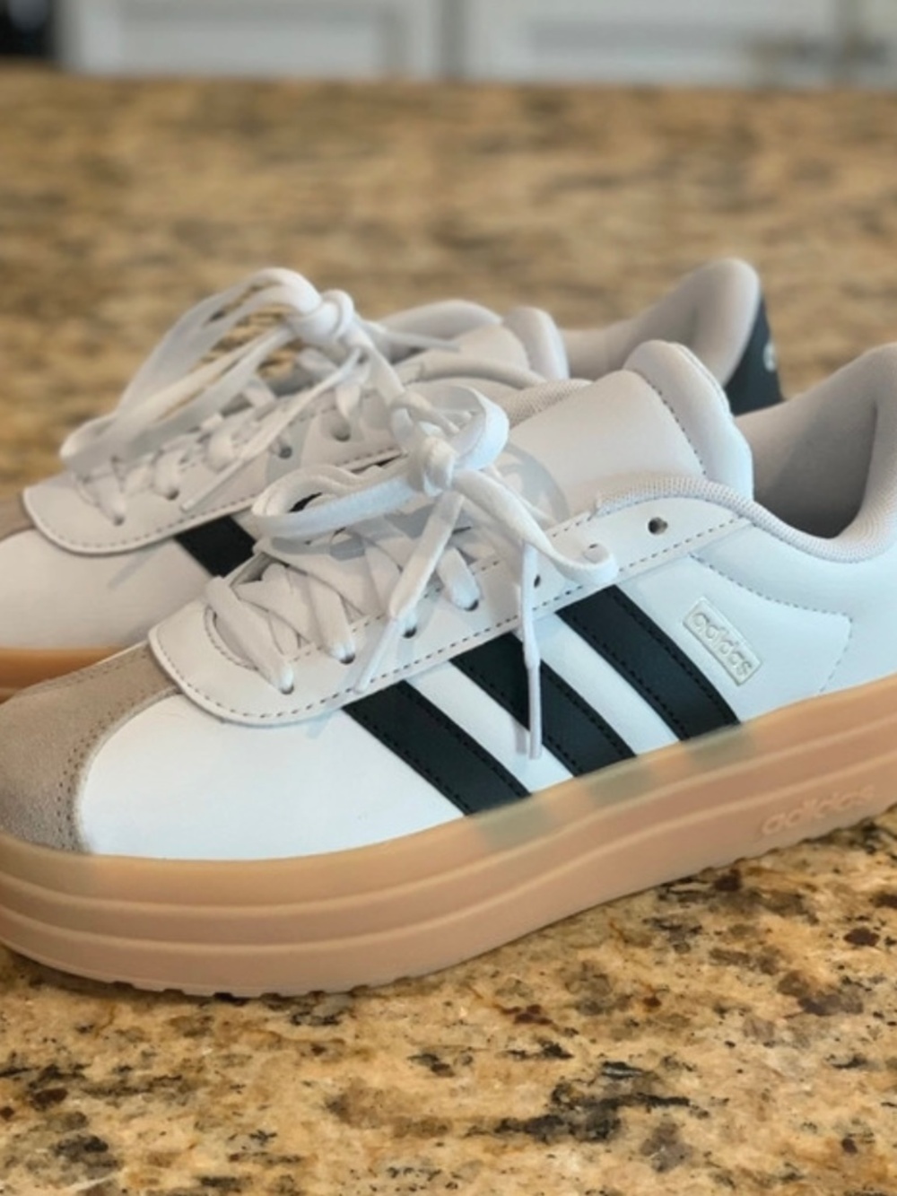 VL Court Bold Lifestyle Sneaker (Big Kid)